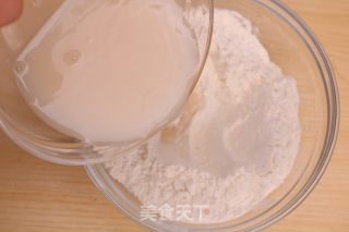香酥墨鱼长棍的做法步骤：2
