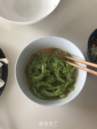 不苦的苦瓜鸡蛋的做法步骤：4