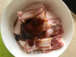 米粉蒸肉的做法步骤：2