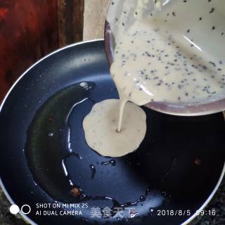 芝麻薄饼的做法步骤：2
