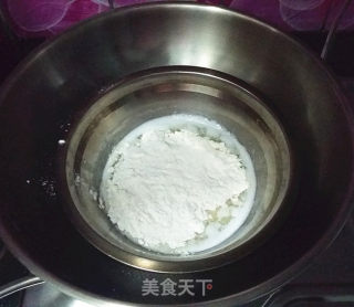 可可花奶油蛋糕卷的做法步骤：4