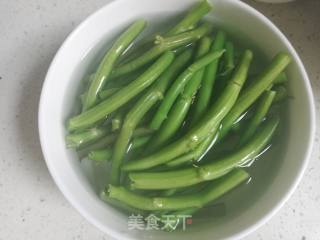 空心菜梗炒香干的做法步骤：4