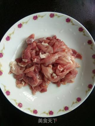 土豆肉丝的做法步骤：1
