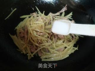 土豆肉丝的做法步骤：11