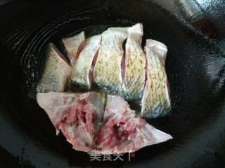 双椒豆瓣边鱼块的做法步骤：7