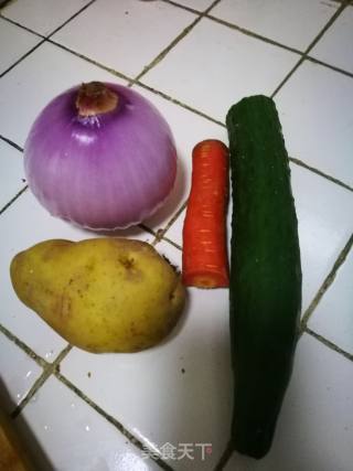 土豆球的做法步骤：1