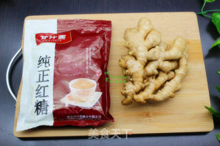 夏日红糖生姜养生茶的做法步骤：1