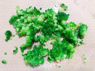 【宝宝辅食】鲜虾杂蔬蛋卷的做法步骤：7