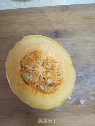 加菲猫挤挤面包的做法步骤：1