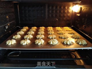 柠檬酱曲奇的做法步骤：8