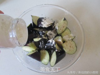 腊鱼烧茄子的做法步骤：5