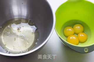 酸奶纸杯蛋糕的做法步骤：3