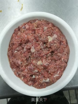 孜然麻香牛肉丁的做法步骤：4