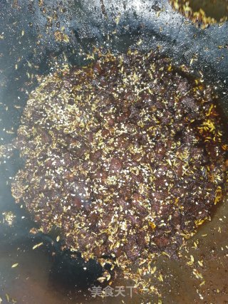 孜然麻香牛肉丁的做法步骤：6