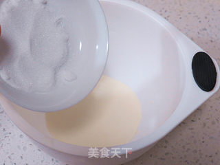 奶茶界的新网红【黑糖珍珠奶盖奶茶】的做法步骤：12