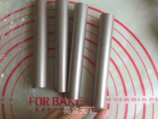 奥利奥奶油面包筒的做法步骤：7