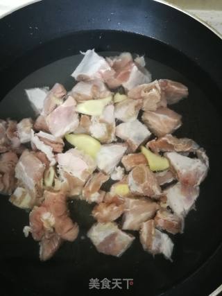 排骨玉米炖豆角的做法步骤：5