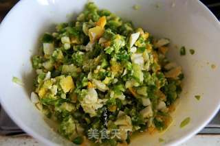 青椒凉拌咸鸭蛋的做法步骤：8