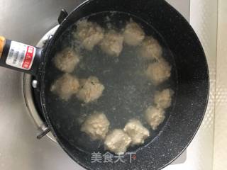 菜秧肉圆汤的做法步骤：4