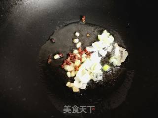 芹菜炒千张的做法步骤：2