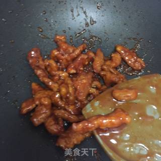 酸酸甜甜的糖醋里脊的做法步骤：5