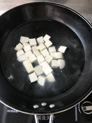 麻婆豆腐的做法步骤：3