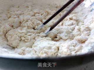 葱油饼的做法步骤：1