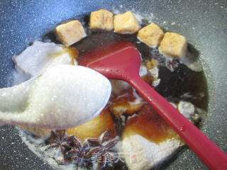 油豆腐烧大排的做法步骤：6