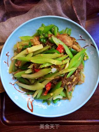 芹菜炒粉条的做法步骤：8