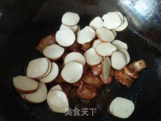 五花肉炒素鸡的做法步骤：6