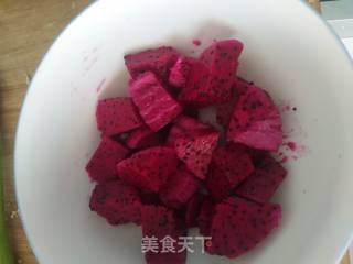 自制酸奶水果捞的做法步骤：2