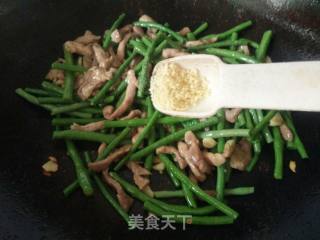 肉丝豆角的做法步骤：13