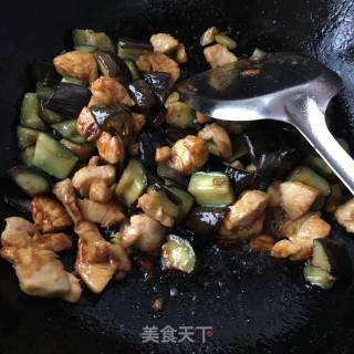 鸡脯肉炒茄子的做法步骤：15