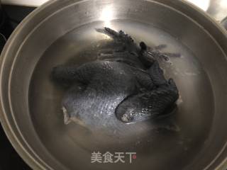 凉拌鸡丝的做法步骤：1