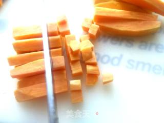 红薯饭东北地瓜大米饭的做法步骤：4