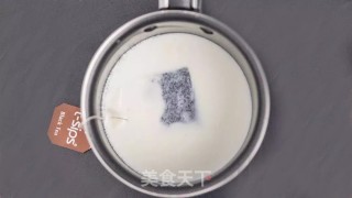 珍珠奶茶慕斯的做法步骤：3