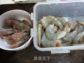 洛神花敲虾#鲜虾#的做法步骤：2
