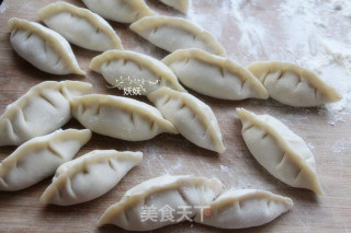生煎牛肉饺子的做法步骤：5