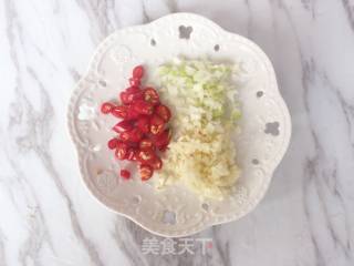 蒜蓉金针菇的做法步骤：3
