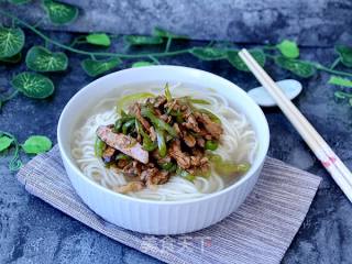 青椒肉丝面的做法步骤：6