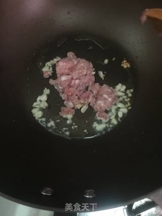 咸鱼茄子煲的做法步骤：4