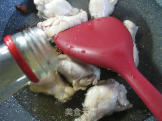 千张结烧鸡翅根的做法步骤：3