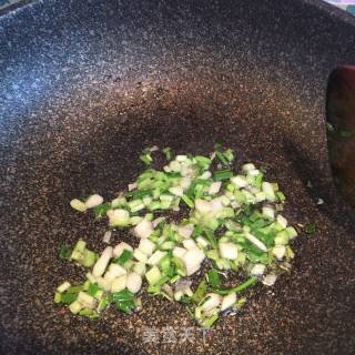 葱香肉末蒸茄子的做法步骤：4
