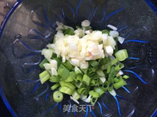 油焖茭白的做法步骤：3