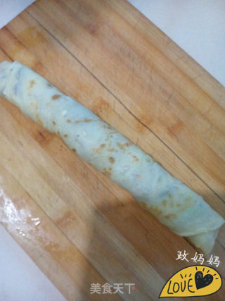 豆沙蛋饼卷的做法步骤：9