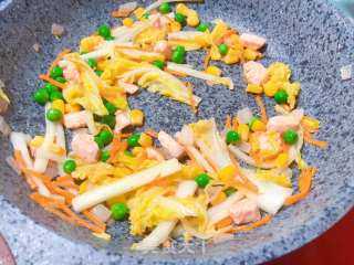【宝宝辅食】三文鱼杂蔬意面的做法步骤：13