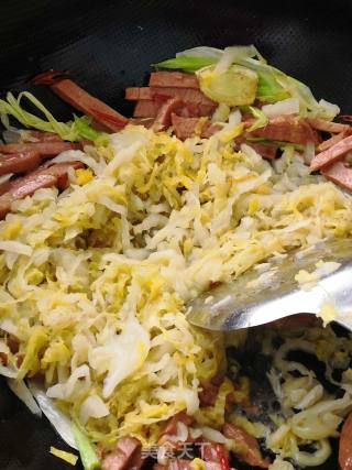 酸爽鲜香～酸菜牛肉条的做法步骤：7
