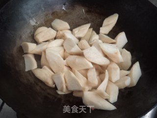 杏鲍菇烧茄子的做法步骤：3