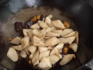 杏鲍菇烧茄子的做法步骤：6
