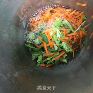 时蔬鸡肉米糊的做法步骤：5